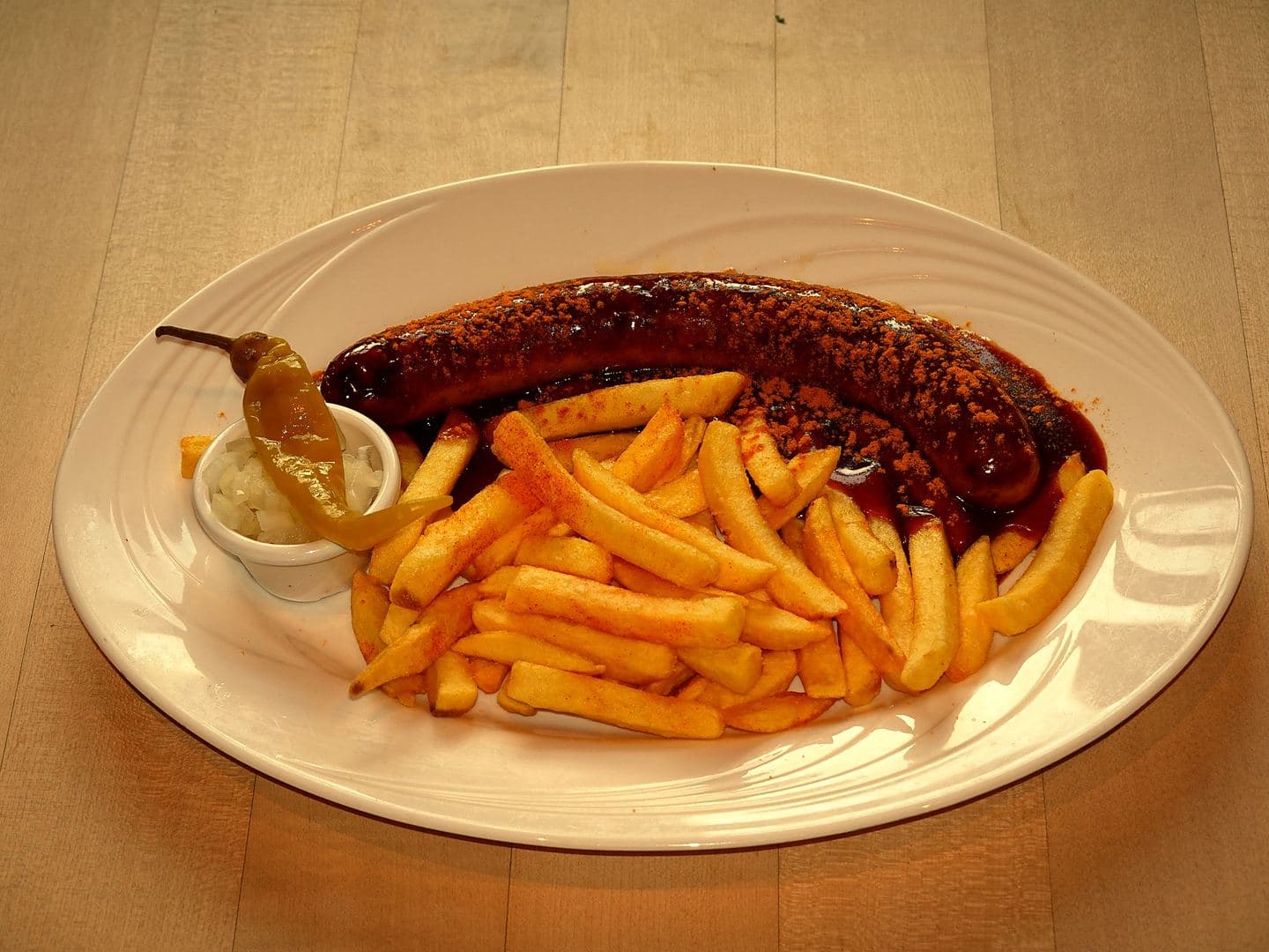Currywurst „Scharfer Merheimer“ – Brauhaus Goldener Pflug